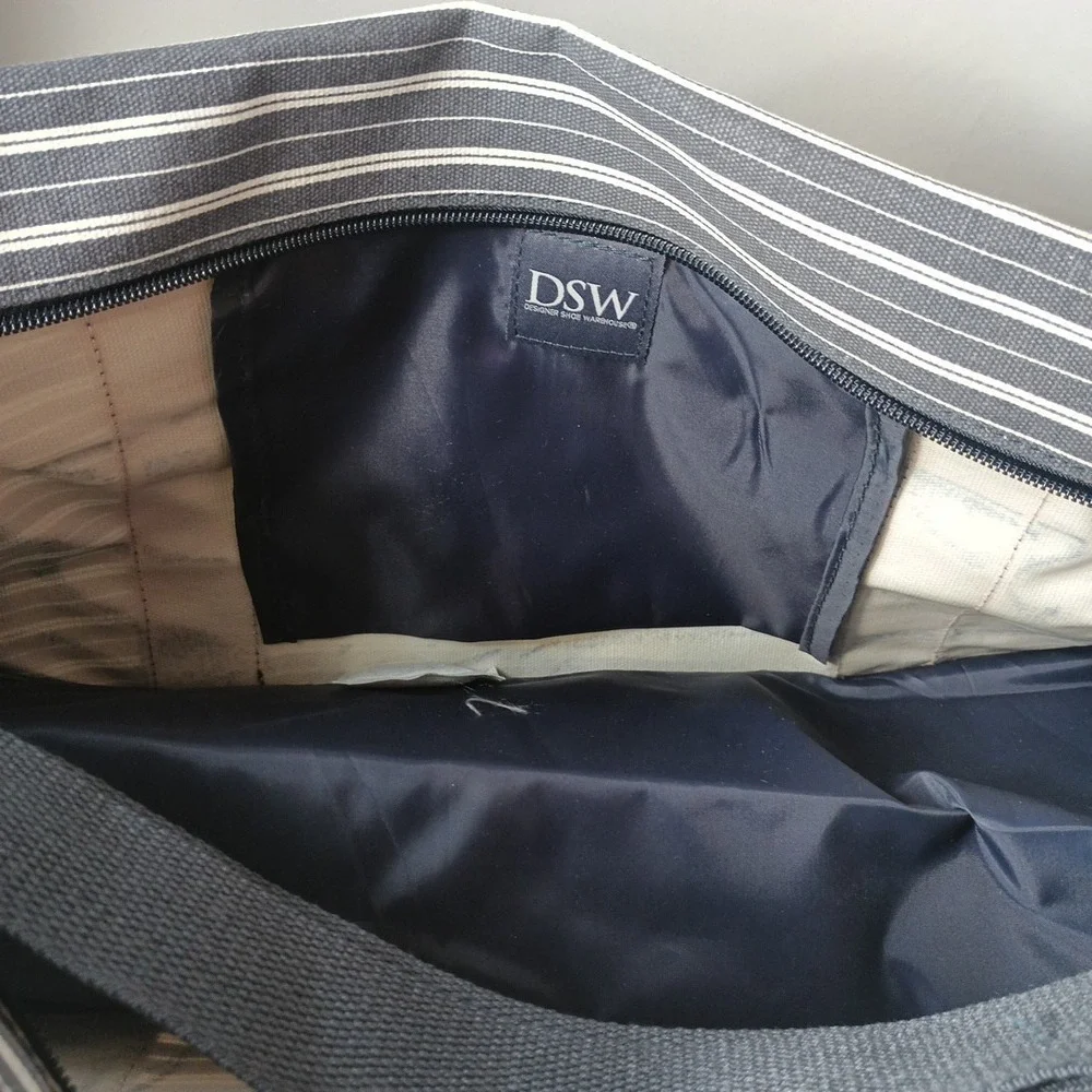 Large DSW Striped Weekender GWP Tote Duffle Bag 19x11x9